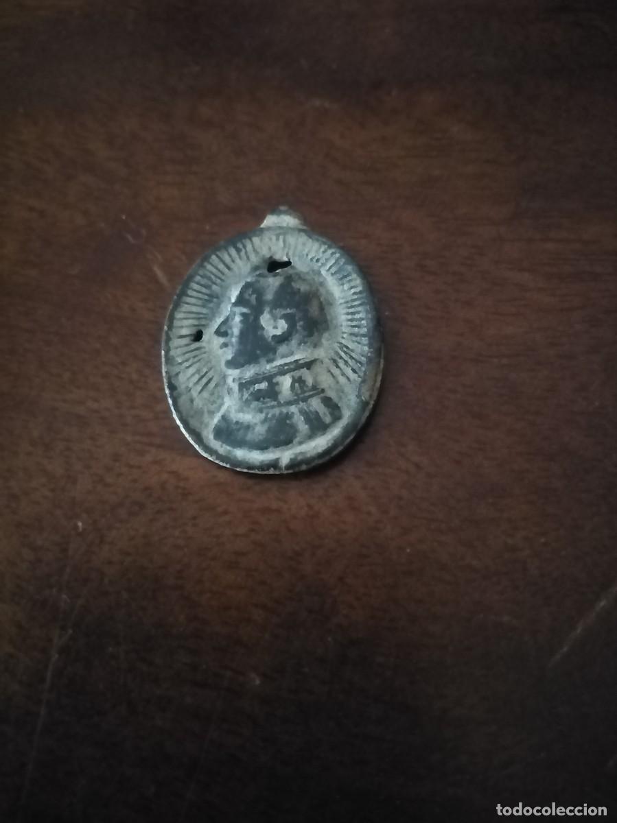 Antig&uuml;edades: Antigua Medalla. Ver. - Foto 1