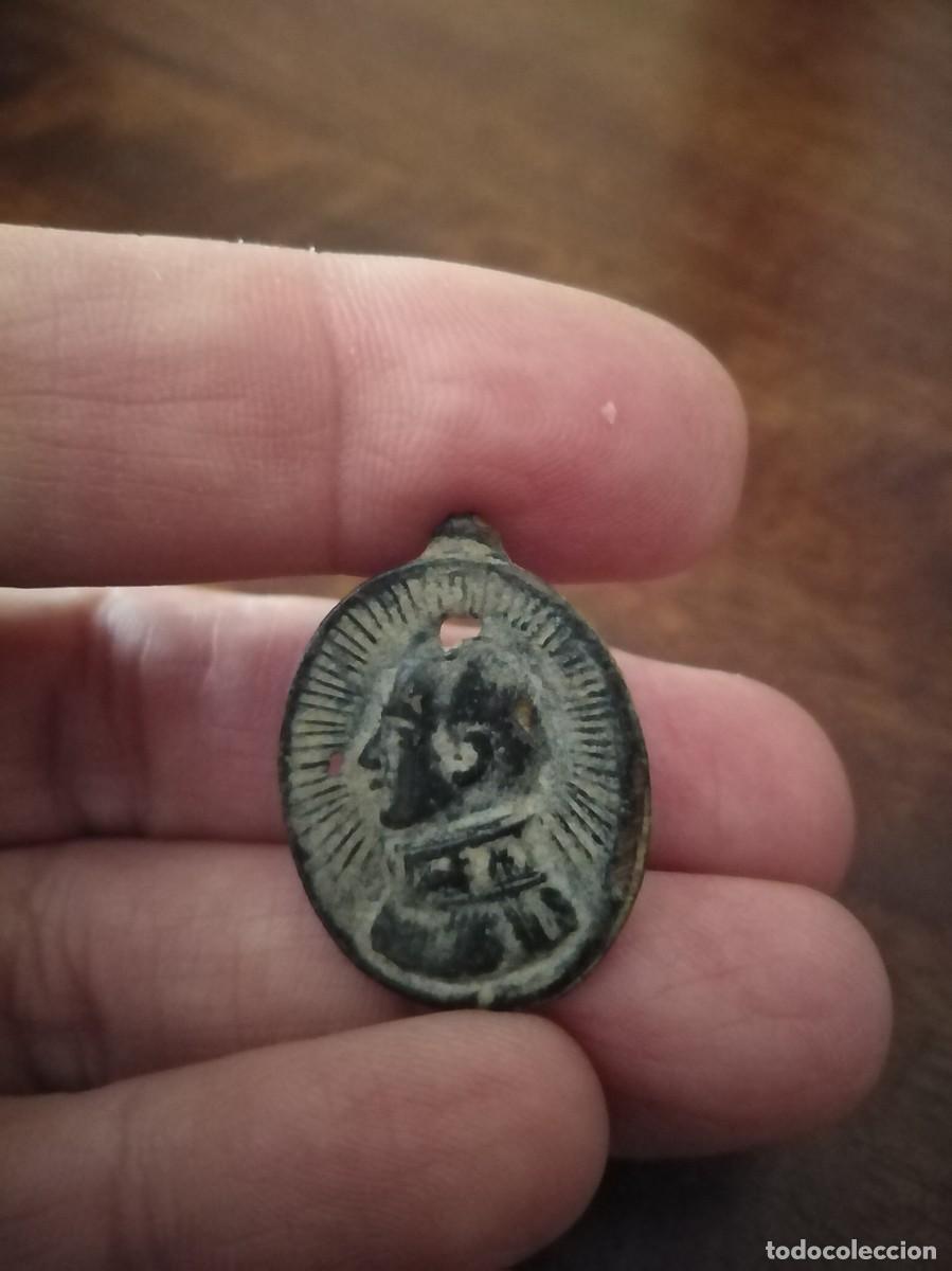 Antig&uuml;edades: Antigua Medalla. Ver. - Foto 4