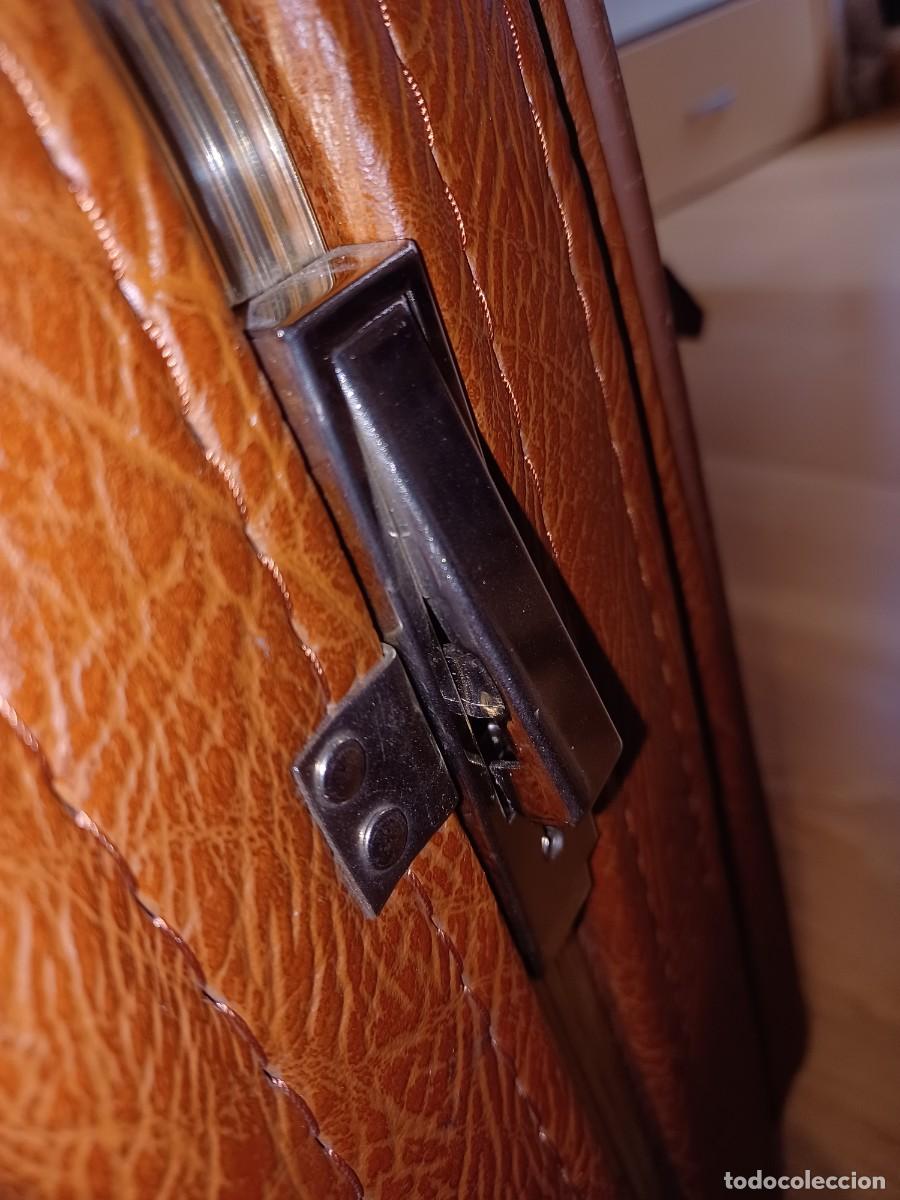 Antig&uuml;edades: Maleta Antigua marron - Foto 5