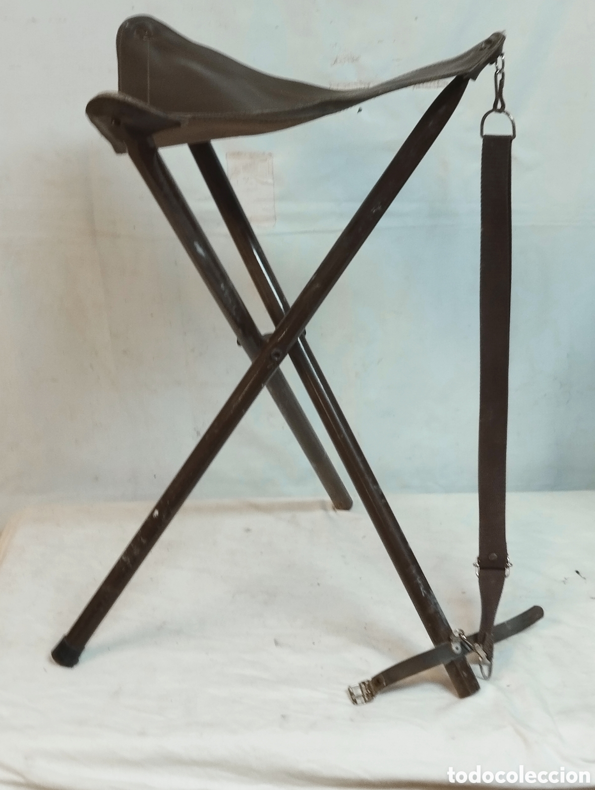 Antig&uuml;edades: Asiento tr&iacute;pode de pintor - Foto 3