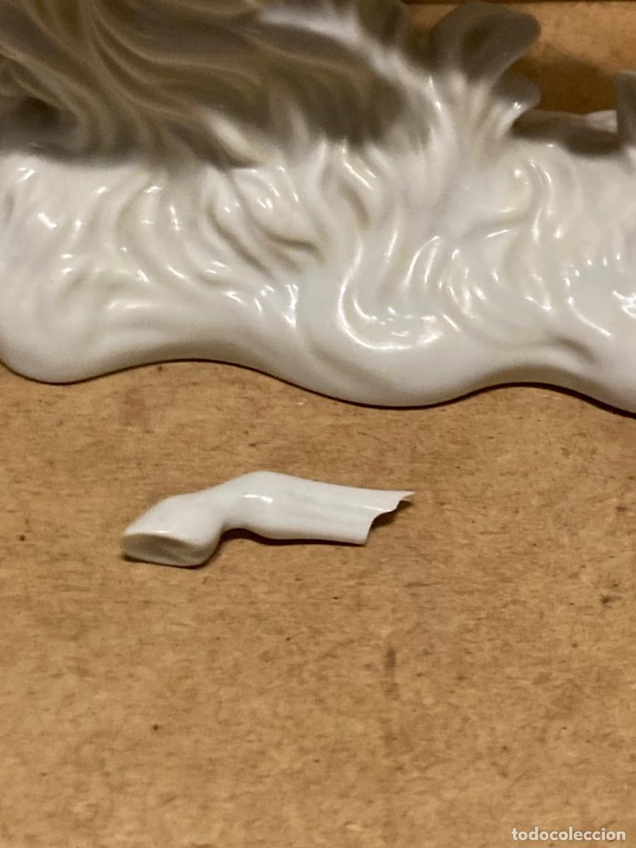 Antig&uuml;edades: Figura de porcelana - Foto 3