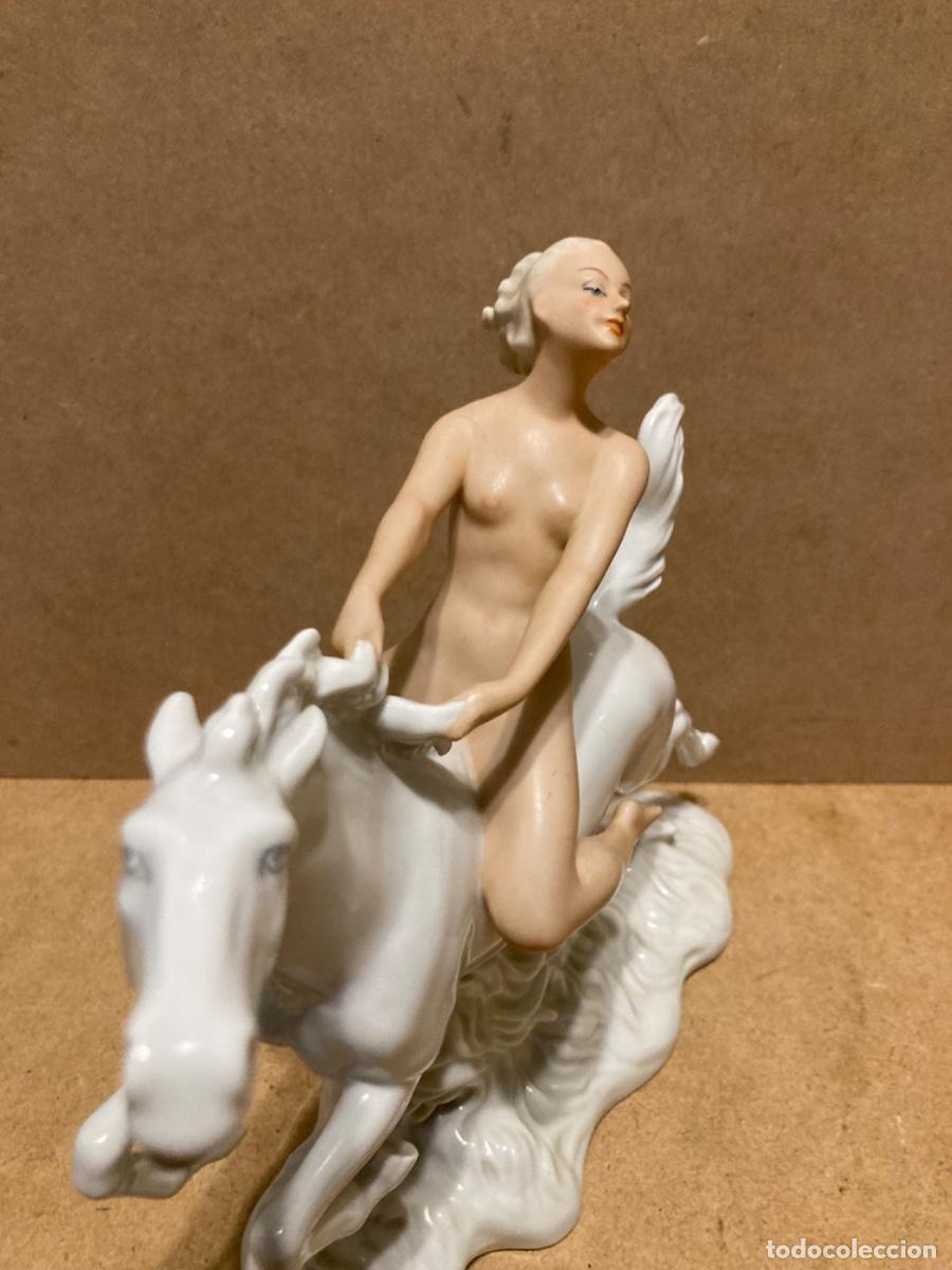 Antig&uuml;edades: Figura de porcelana - Foto 5