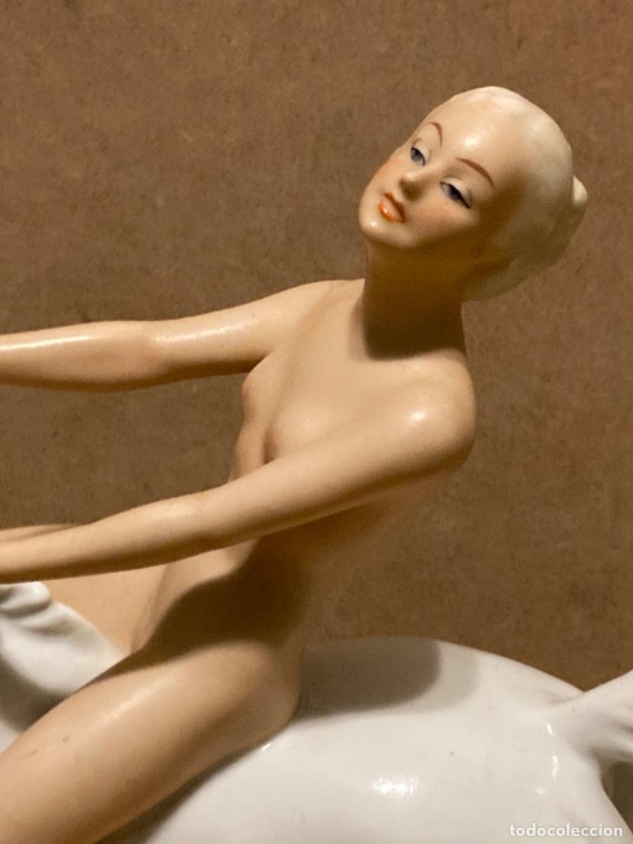 Antig&uuml;edades: Figura de porcelana - Foto 9