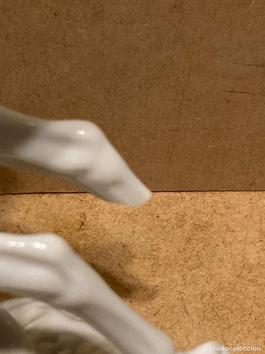 Antig&uuml;edades: Figura de porcelana - Foto 10