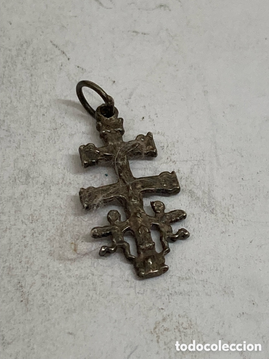 Antig&uuml;edades: Colgante de plata C132 - Foto 1