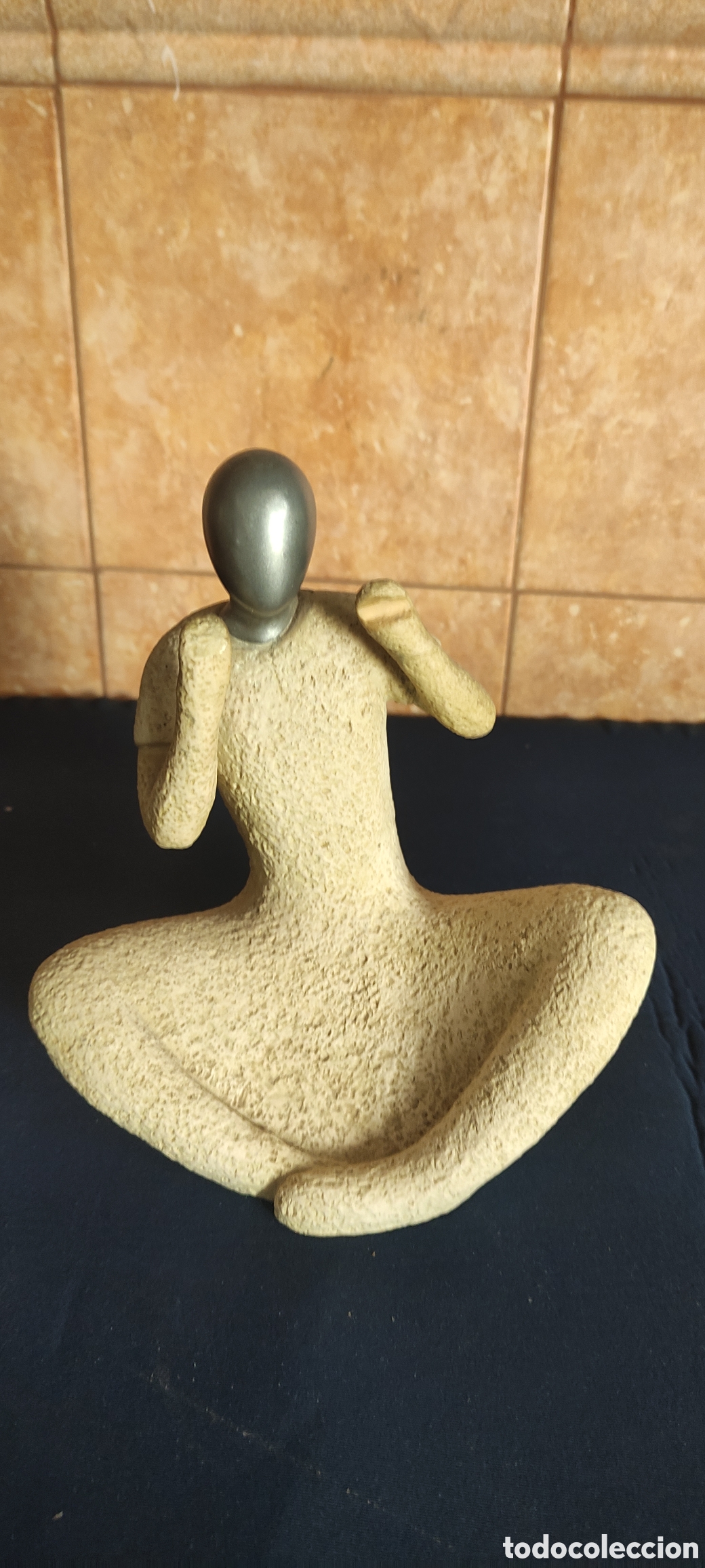 Antig&uuml;edades: Figura de piedra de arenisca - Foto 3