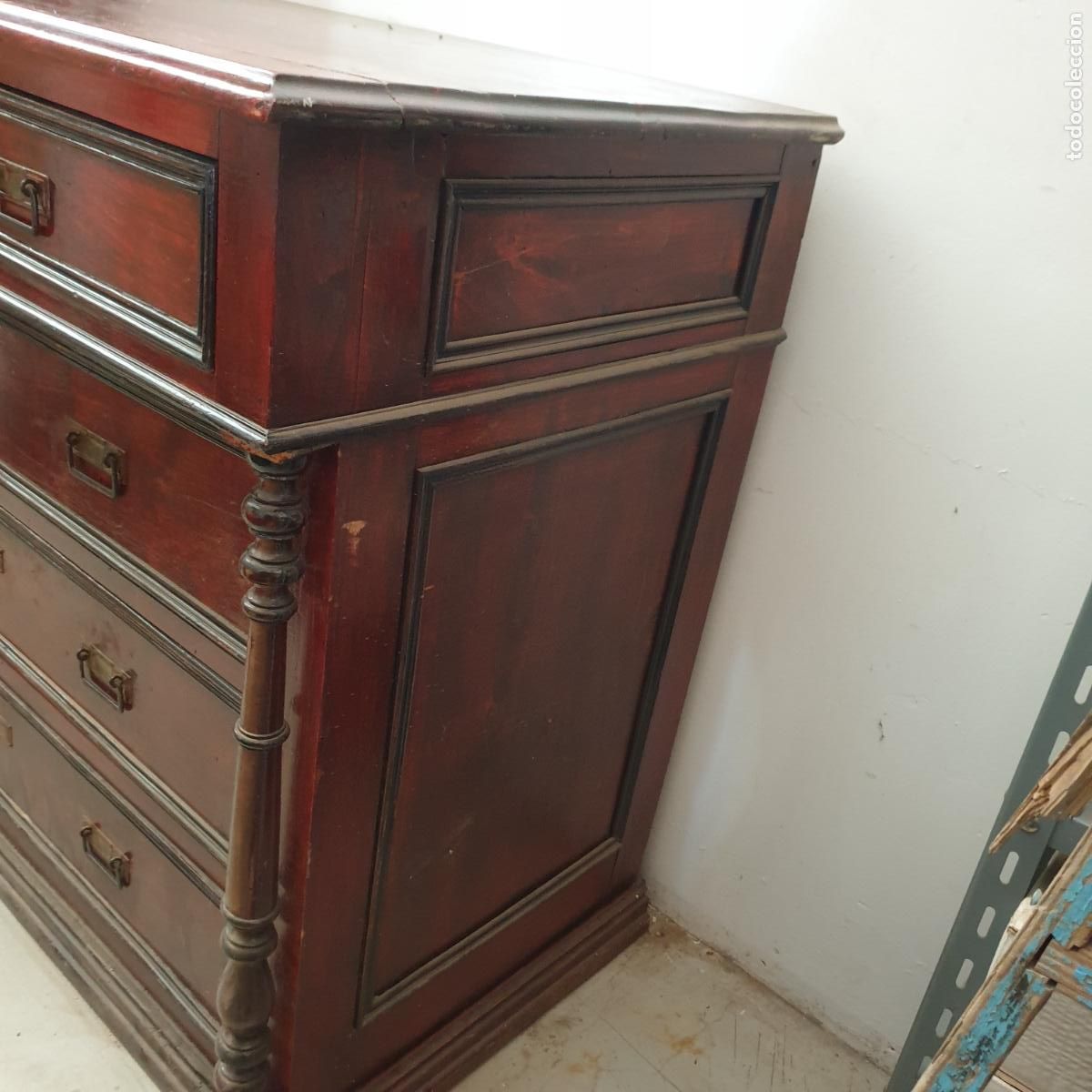 Antig&uuml;edades: ANTIGUA C&Oacute;MODA ALFONSINA CON COLUMNAS Y 4 CAJONES - Foto 9