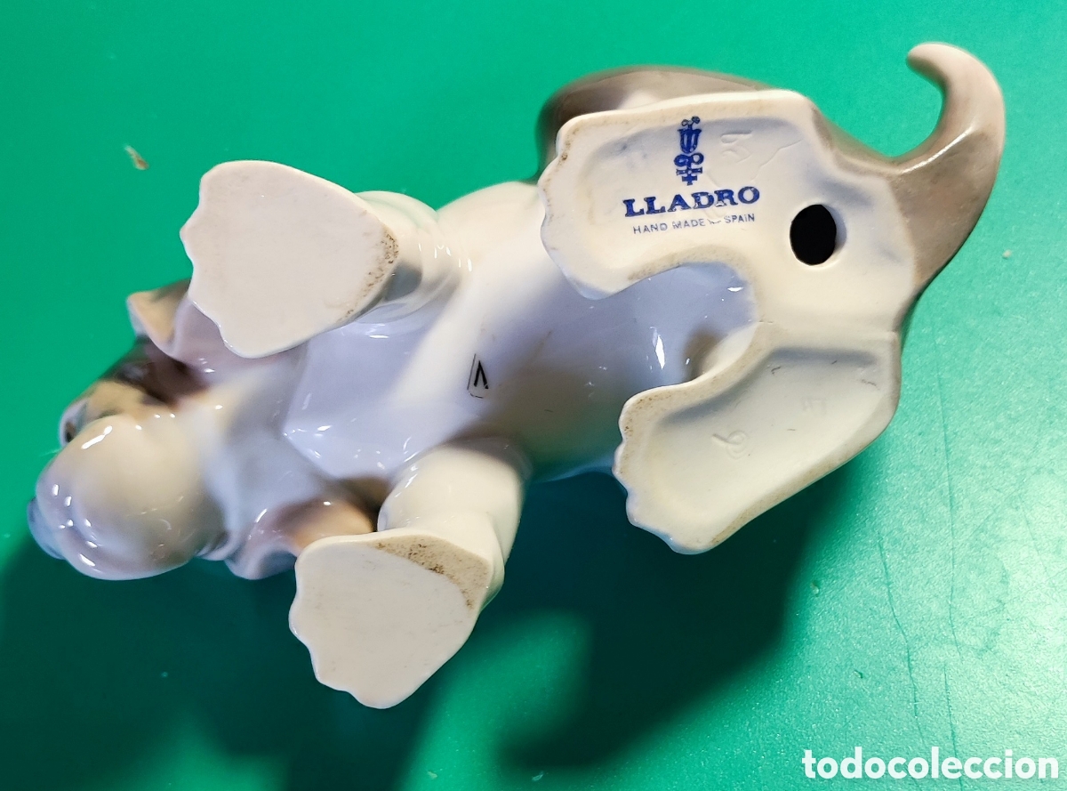 Antig&uuml;edades: Porcelana Lladr&oacute;, perro. - Foto 3