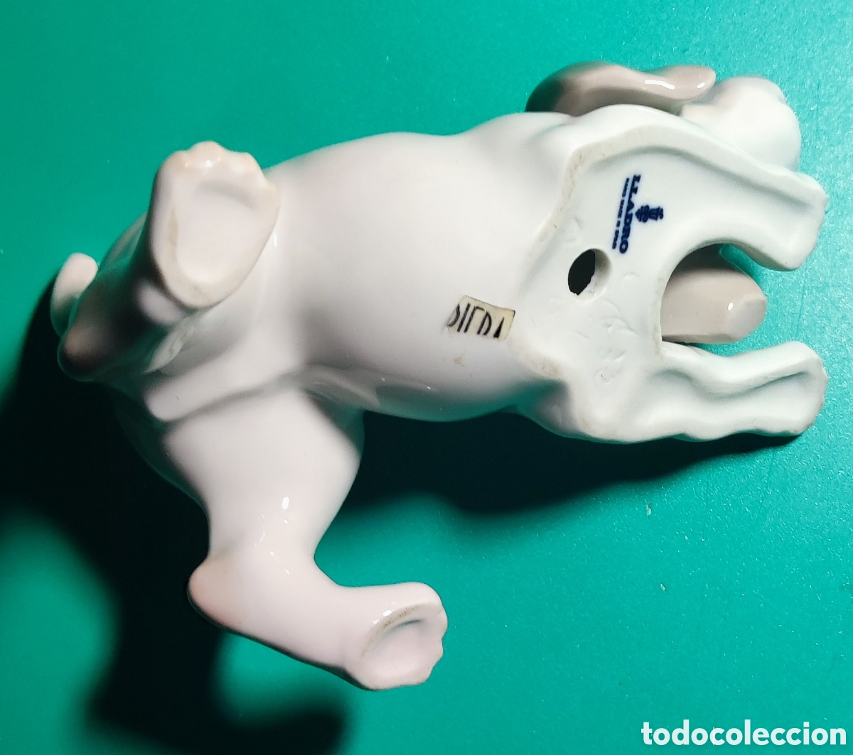 Antig&uuml;edades: Porcelana Lladr&oacute;, perro. - Foto 2