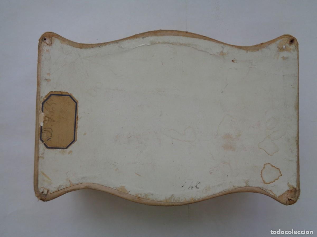 Antig&uuml;edades: JOYERO MUY ANTIGUO CON SU LLAVE - Foto 4