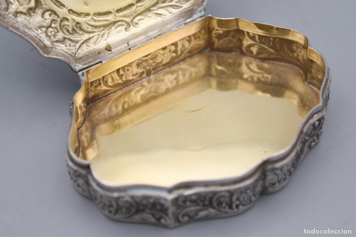 Antig&uuml;edades: Caja de colecci&oacute;n de plata maciza - Foto 4