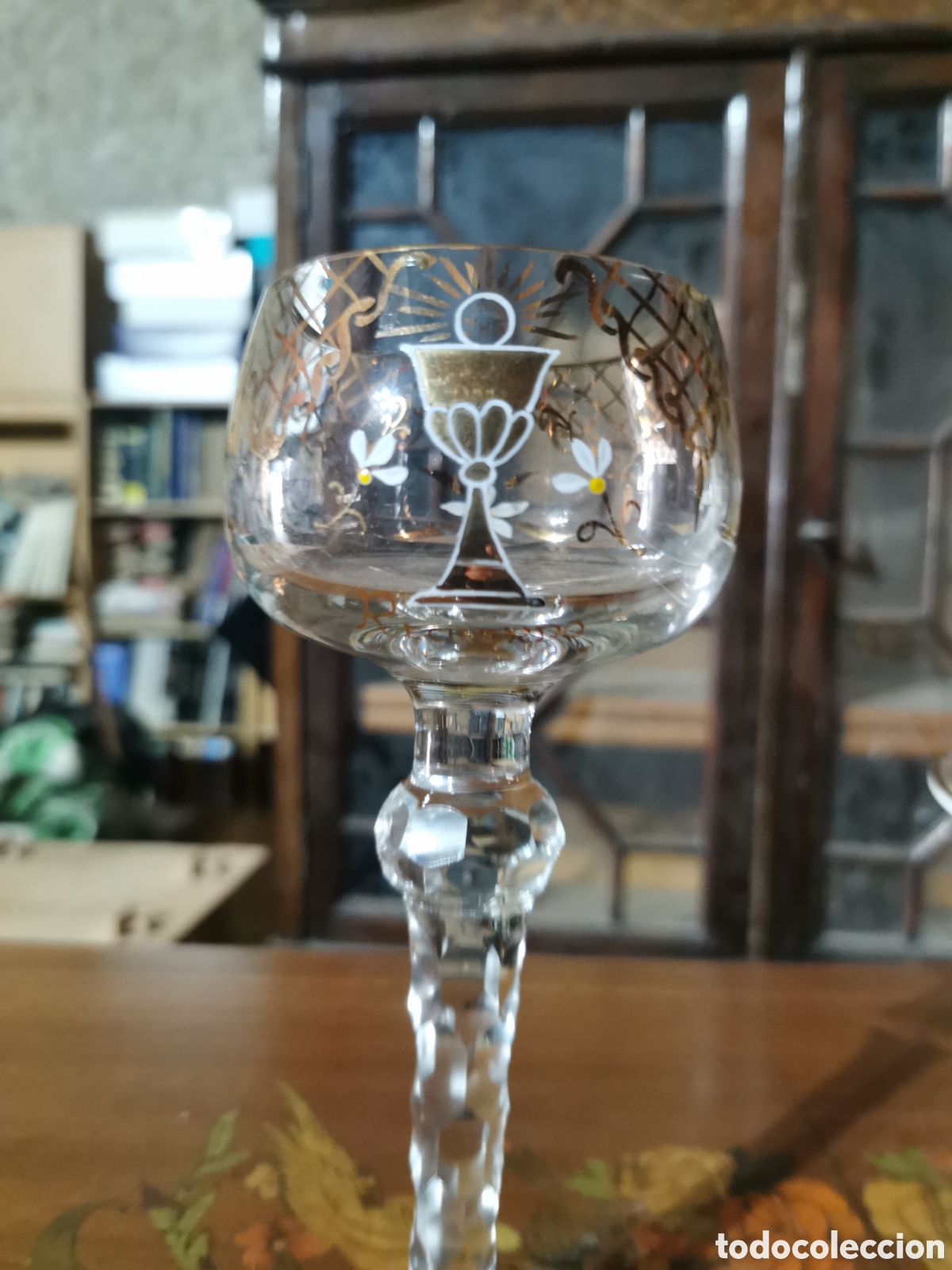 Antig&uuml;edades: Copa cristal tallado y dorado 20cm - Foto 2