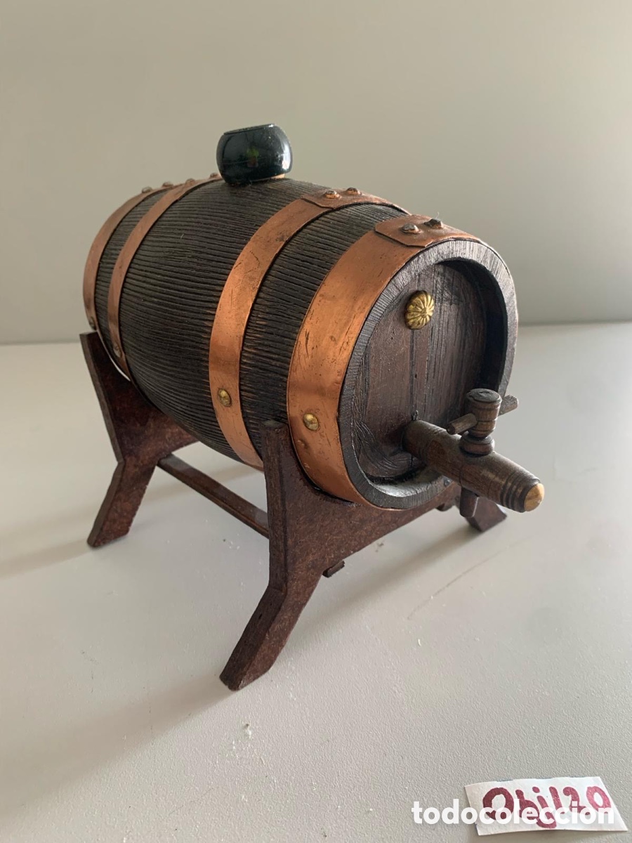 Antig&uuml;edades: Barril de vino peque&ntilde;o - Foto 1