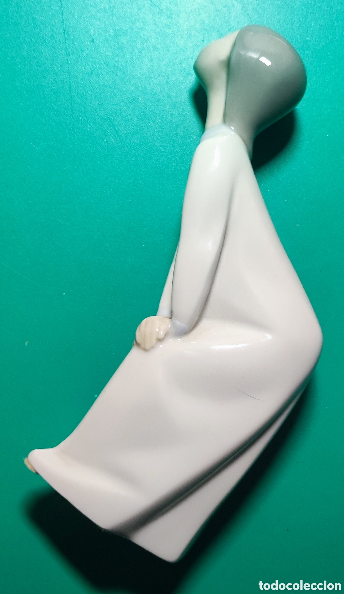 Antig&uuml;edades: Figura de porcelana. - Foto 1