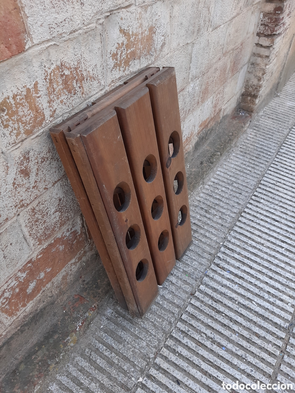 Antig&uuml;edades: Botellero antiguo de madera - Foto 7