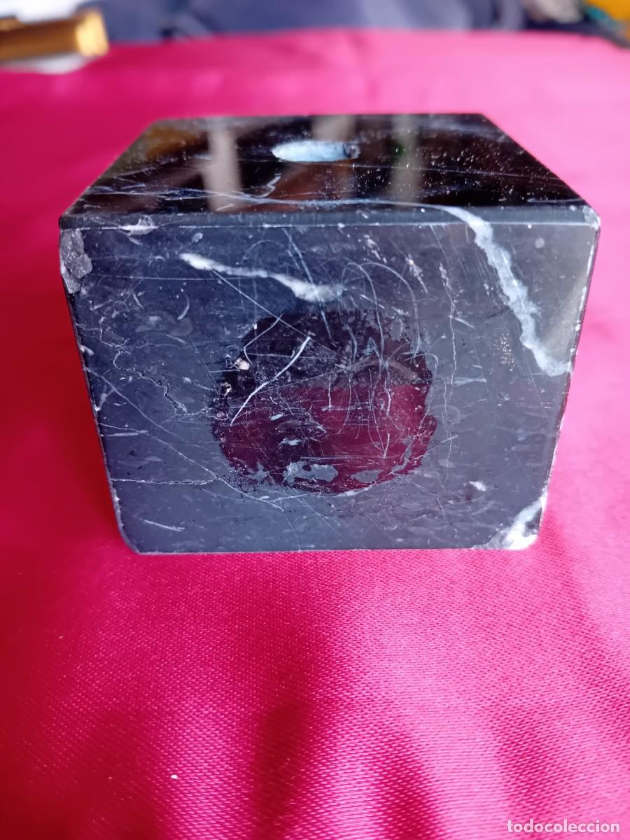 Antig&uuml;edades: Peana de m&aacute;rmol negro veteado - Foto 3