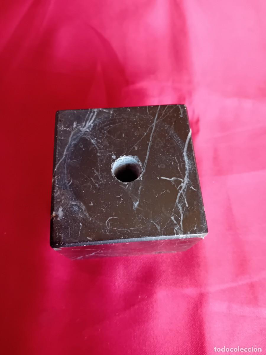 Antig&uuml;edades: Peana de m&aacute;rmol negro veteado - Foto 5