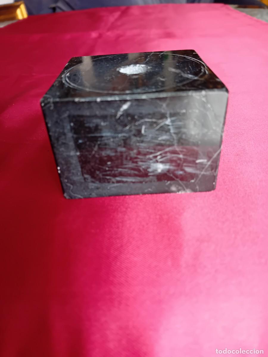 Antig&uuml;edades: Peana de m&aacute;rmol negro veteado - Foto 3