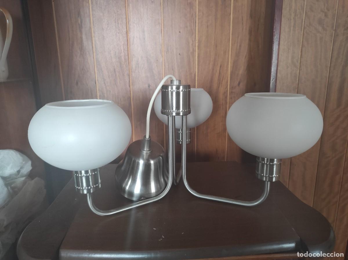 Antig&uuml;edades: LAMPARA DE 3 TULIPAS. DE IKEA. - Foto 1