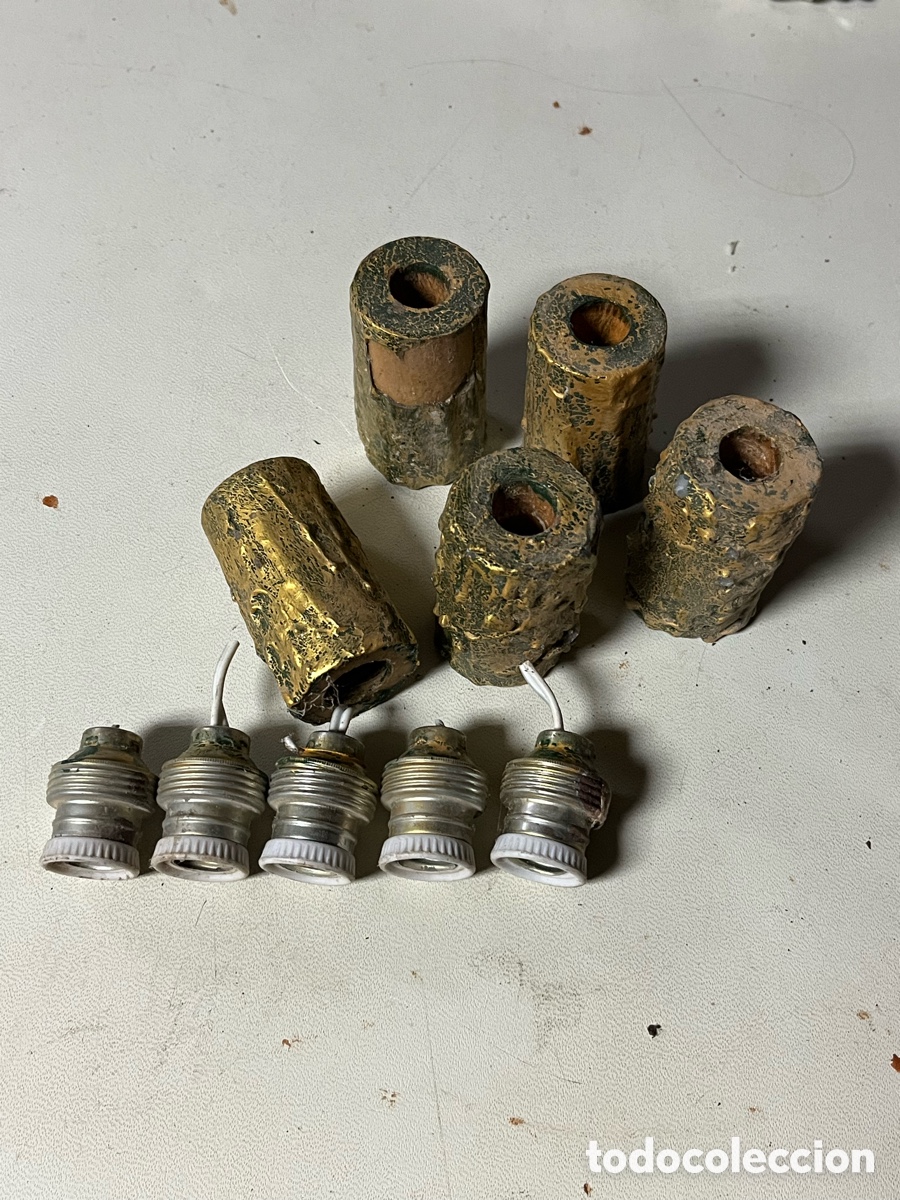Antig&uuml;edades: PORTALAMPARAS PEQUE&Ntilde;OS CON REPLICA DE VELA. - Foto 1