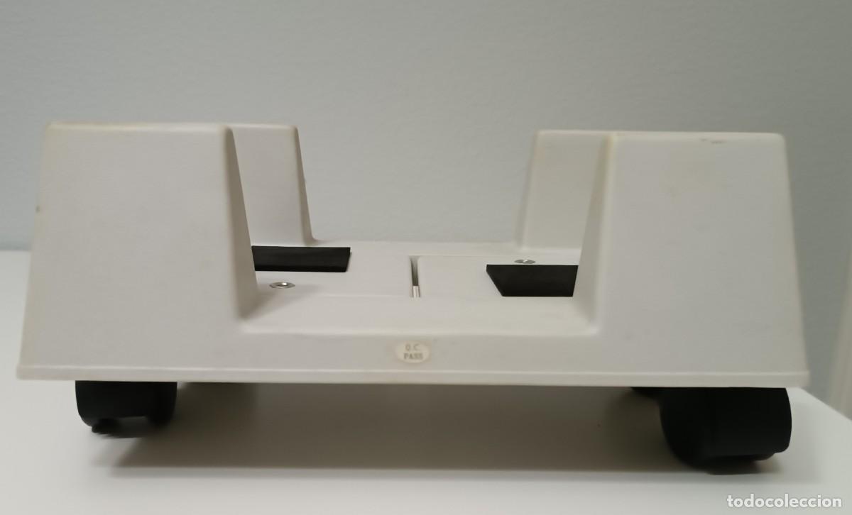 Antig&uuml;edades: Soporte extensible con ruedas / plataforma / tabla / base - Foto 4
