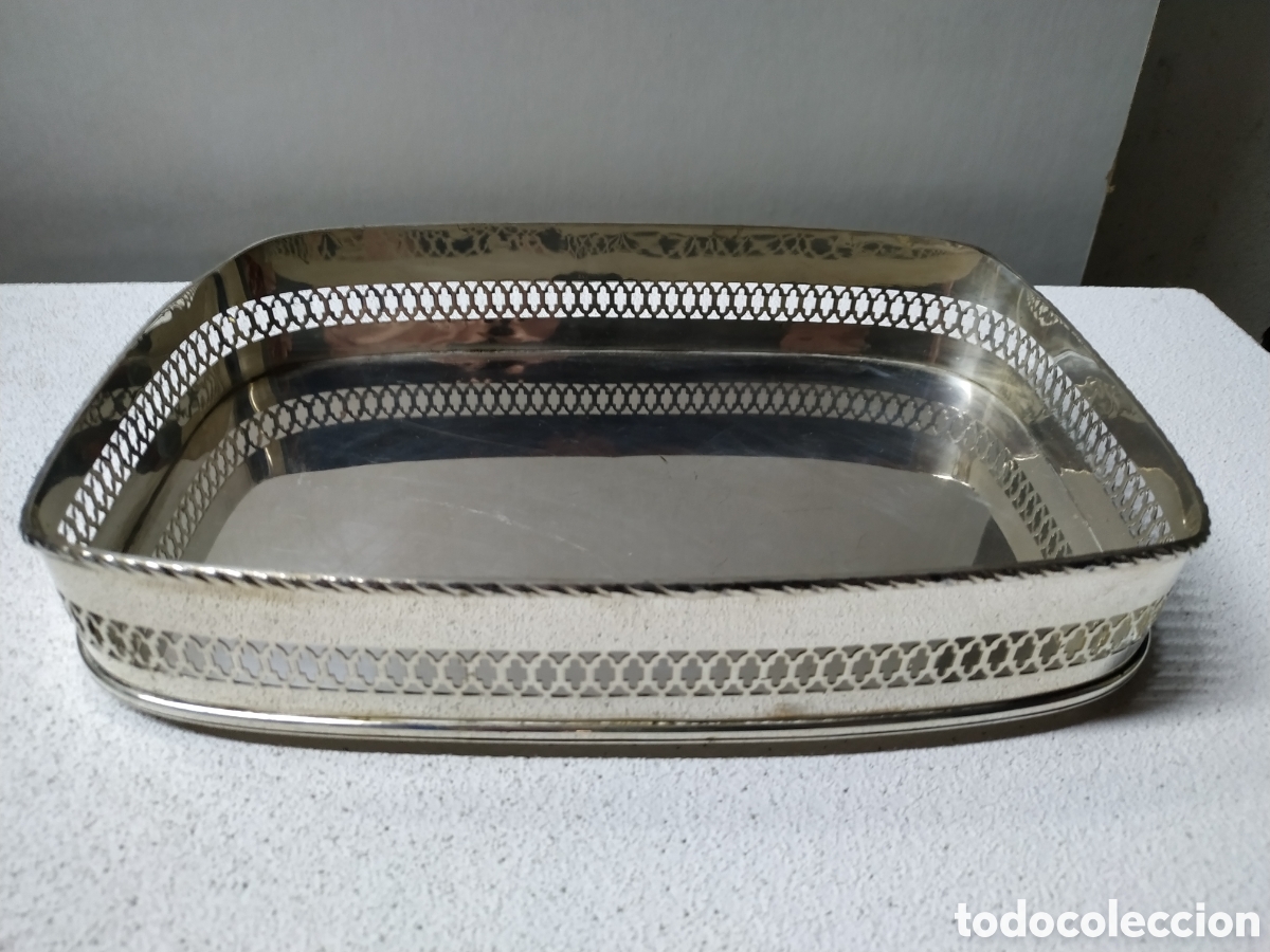 Antig&uuml;edades: Bandeja de acero inoxidable - Foto 1