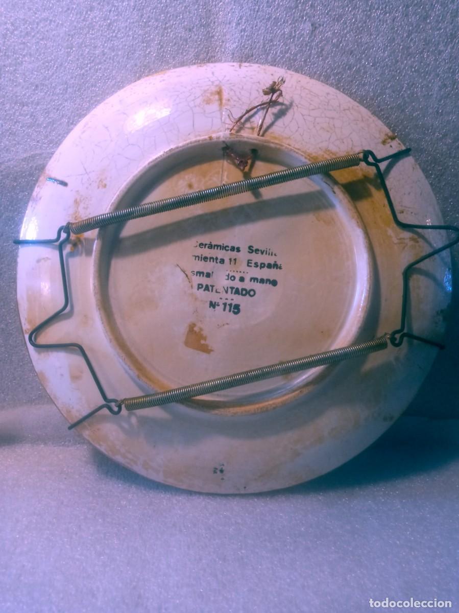 Antig&uuml;edades: PLATO CERAMICA-SEVILLA. - Foto 4