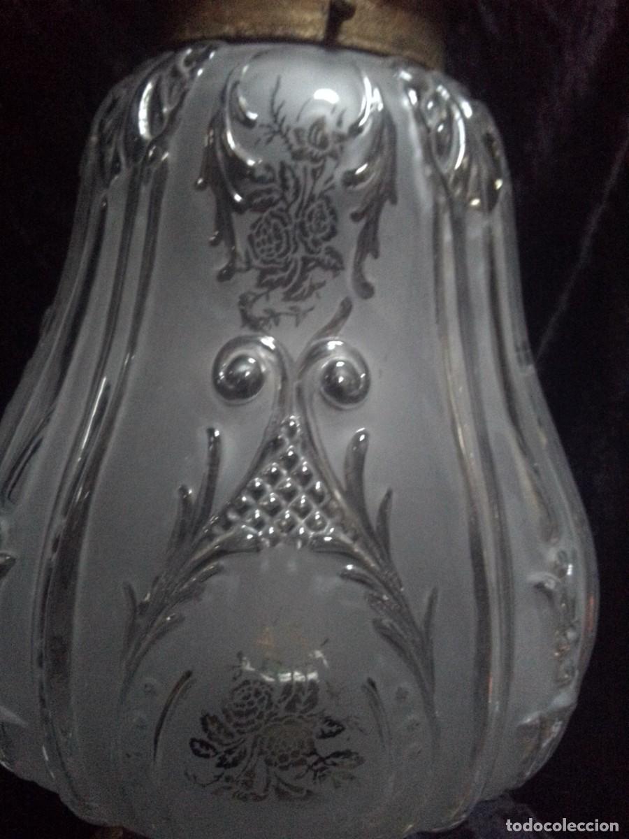 Antig&uuml;edades: Lampara de mesa Antigua. - Foto 2