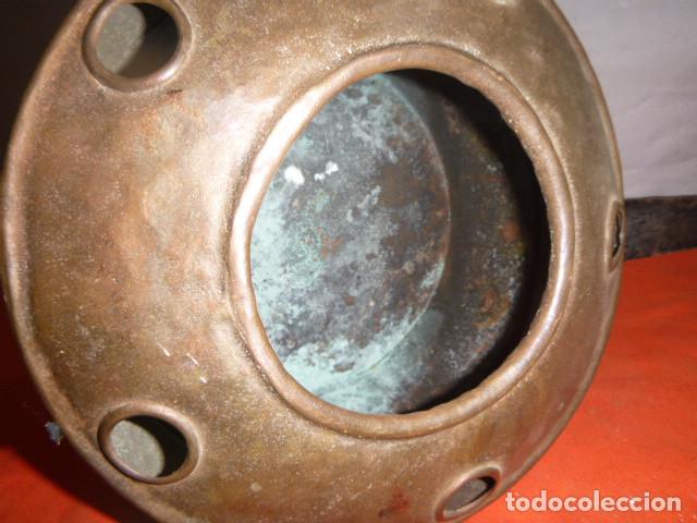 Antig&uuml;edades: ANTIGUO CALENTADOR BRONZE MANGO FORJA - Foto 5