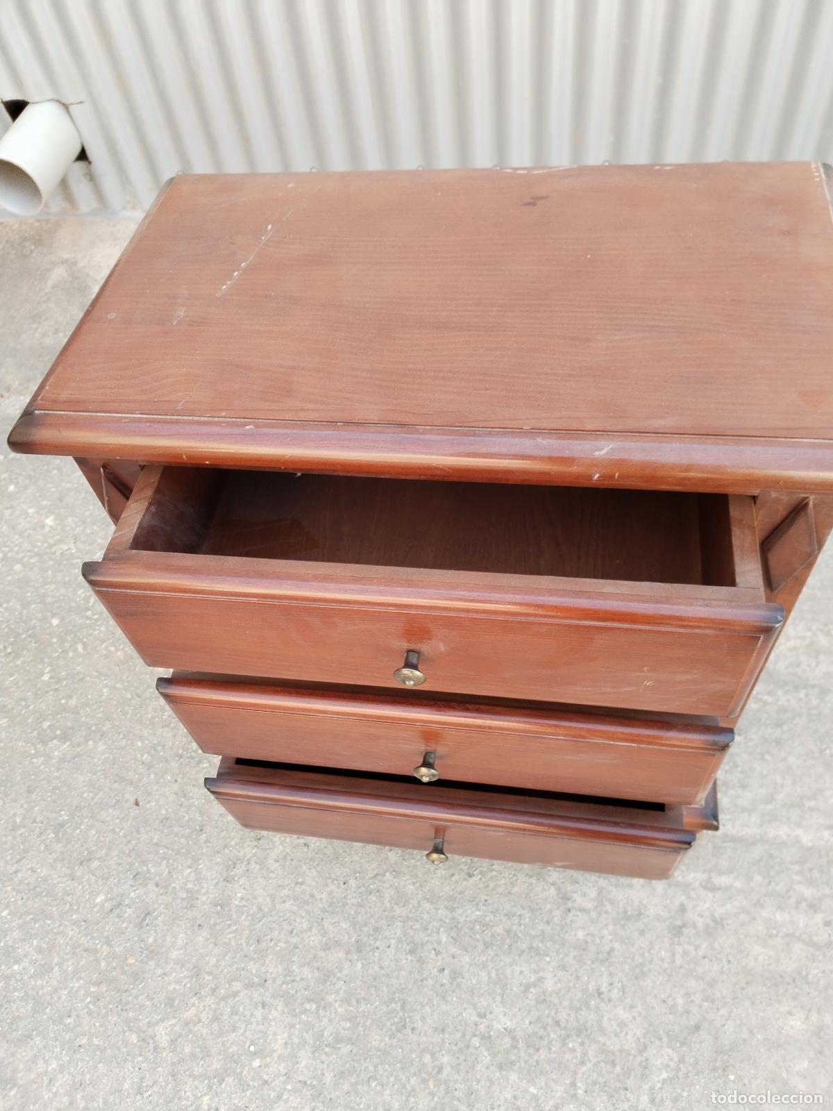 Antig&uuml;edades: mueble auxiliar comoda - Foto 2