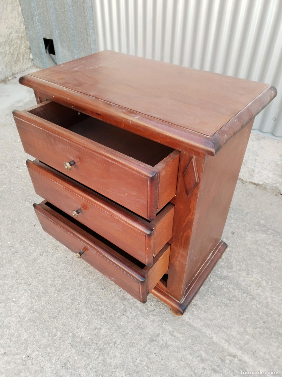 Antig&uuml;edades: mueble auxiliar comoda - Foto 3
