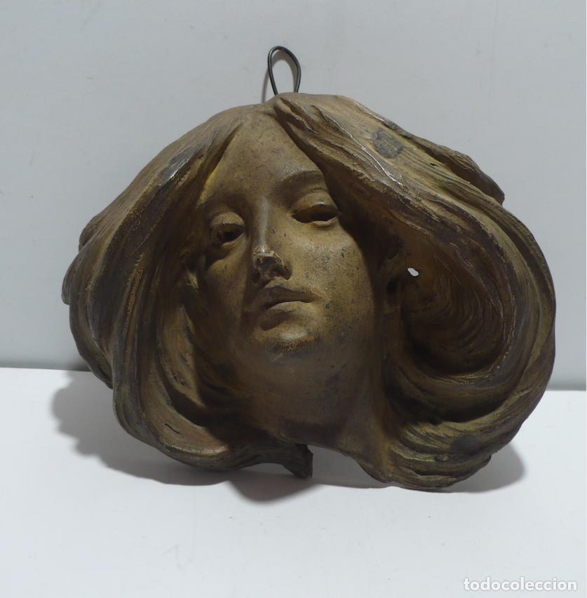 Antig&uuml;edades: FIGURA CABEZA DE MUJER EN BARRO - Foto 1