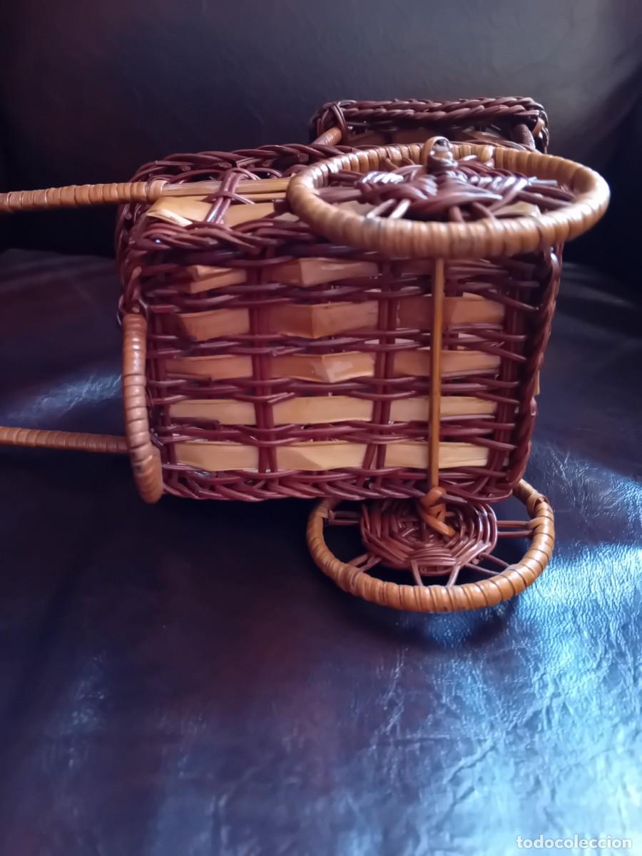 Antig&uuml;edades: Carrito de mimbre botellero - Foto 5
