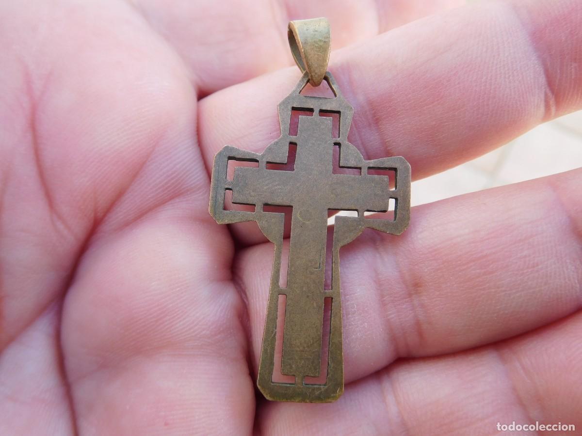 Antig&uuml;edades: Cruz antigua de bronce y esmalte - Foto 3