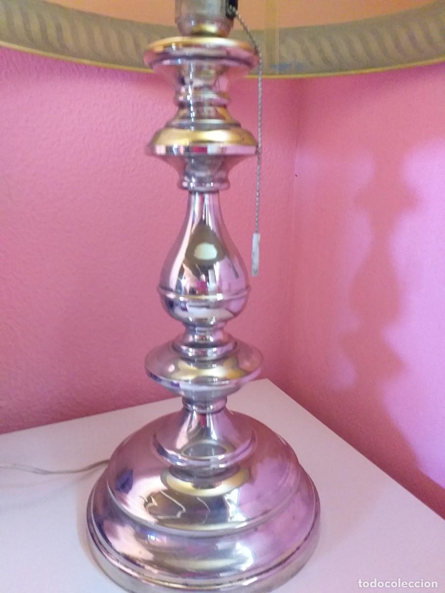 Antig&uuml;edades: L&aacute;mpara de mesa plateada - Foto 2
