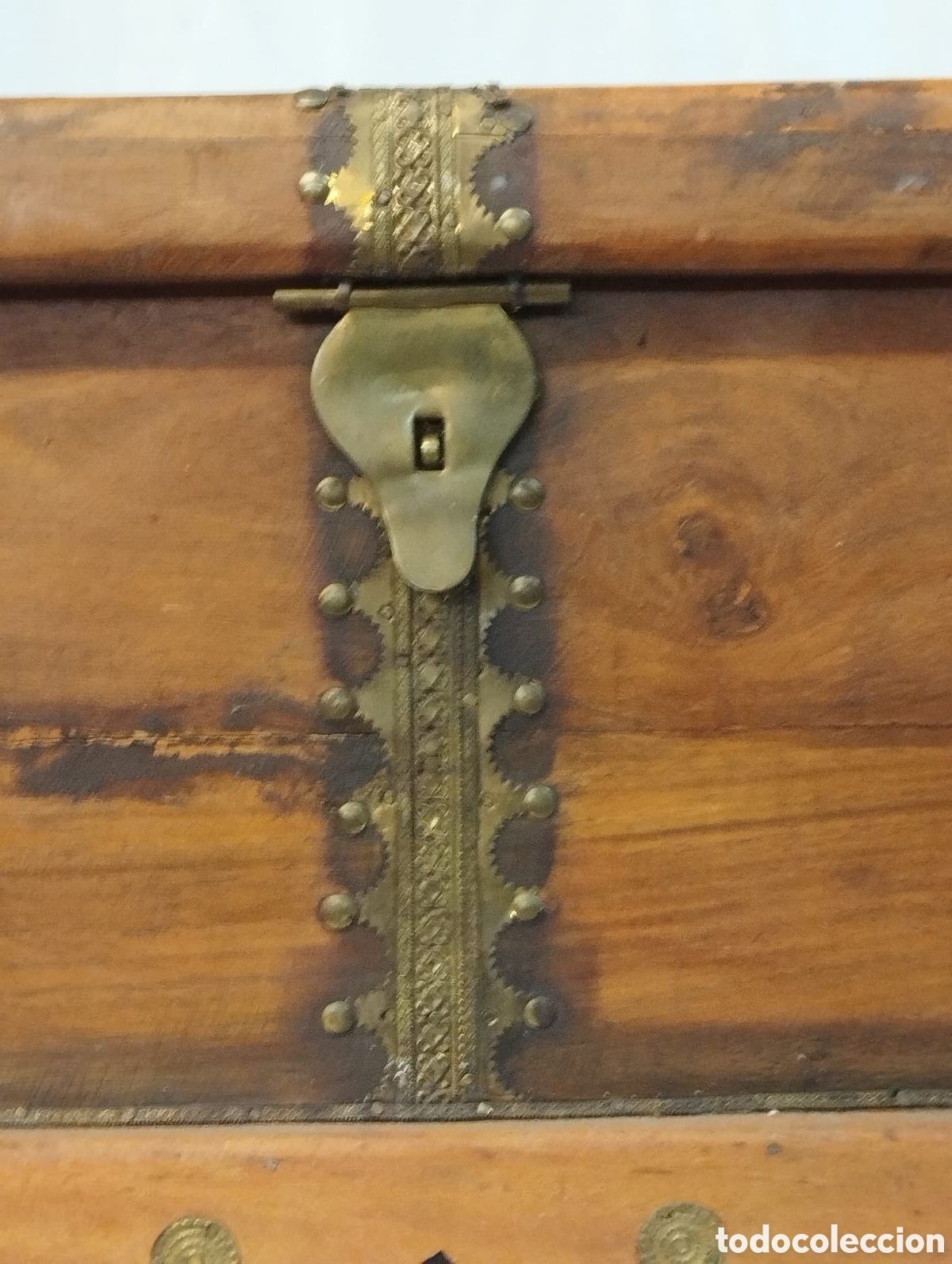 Antig&uuml;edades: Peque&ntilde;o ba&uacute;l 44x26x27 - Foto 7