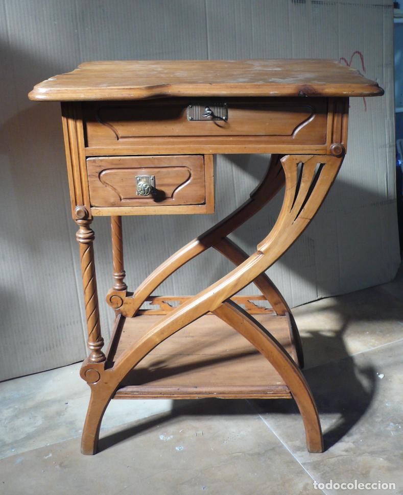 Antig&uuml;edades: mueble costurero de madera - Foto 6