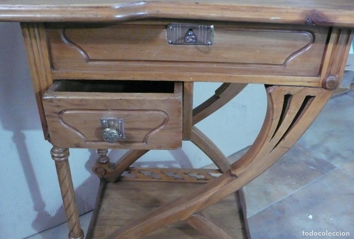 Antig&uuml;edades: mueble costurero de madera - Foto 7