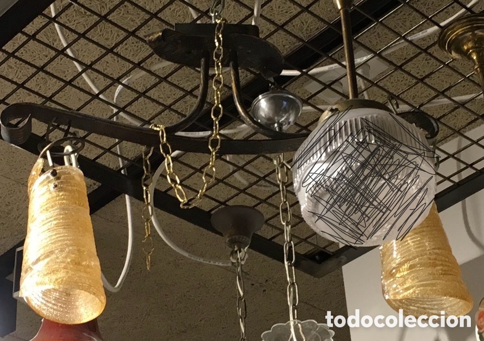 Antig&uuml;edades: L&aacute;mpara de techo. Hierro forjado. - Foto 2