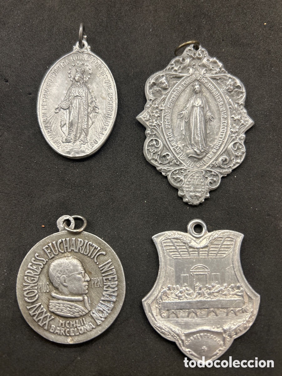 Antig&uuml;edades: Lote 4 medallas religiosas - Foto 1