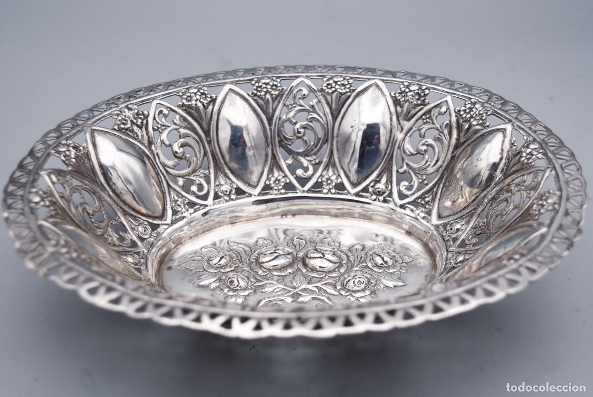 Antig&uuml;edades: Bombonera antigua de plata - Foto 3