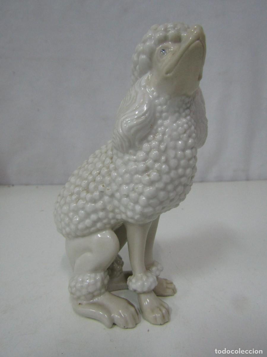 Antiquit&auml;ten: FIGURA PORCELANA PERRO SENTADO D'ART SA