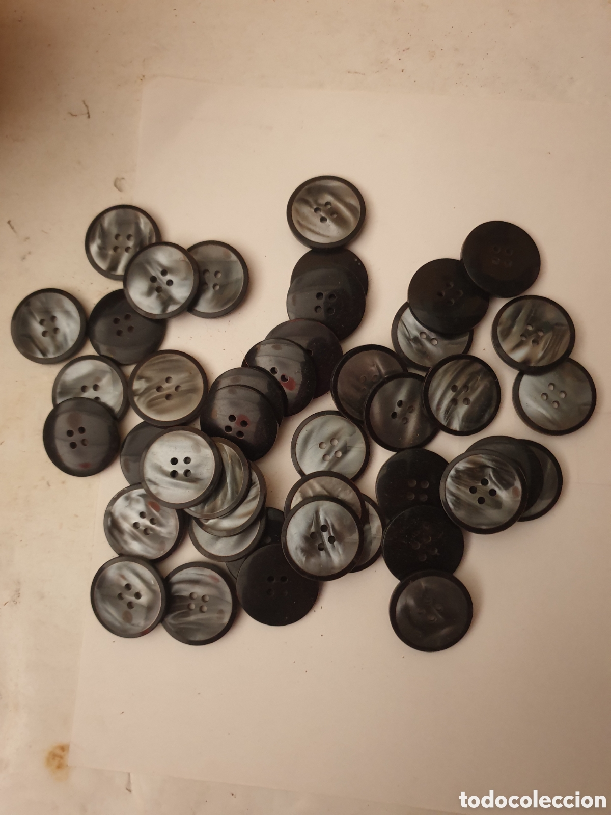 Antig&uuml;edades: BOTONES (X UNID. 1&euro;) - Foto 1
