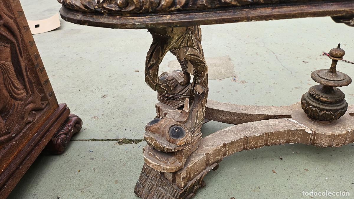 Antig&uuml;edades: mesa tallada con formas de dragones, sin tapa - Foto 4