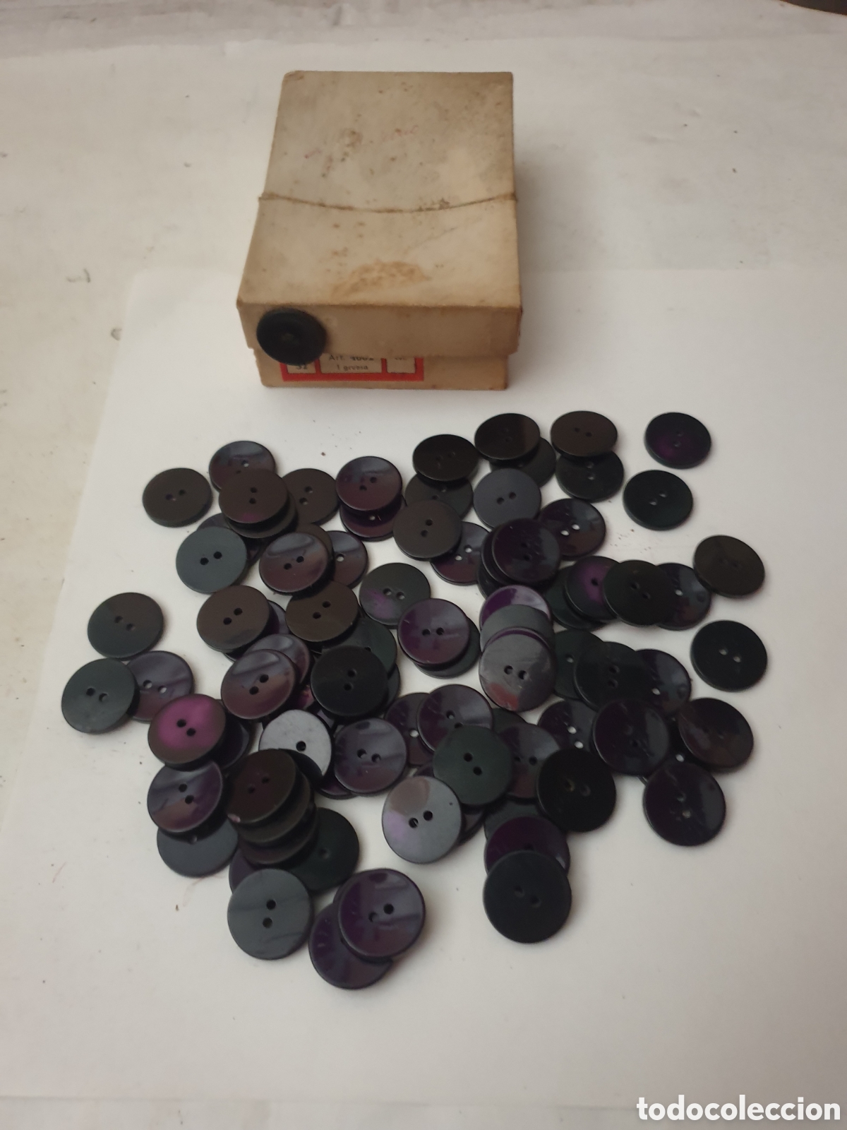 Antig&uuml;edades: BOTONES NEGROS (X UNID. 1 &euro;) - Foto 2