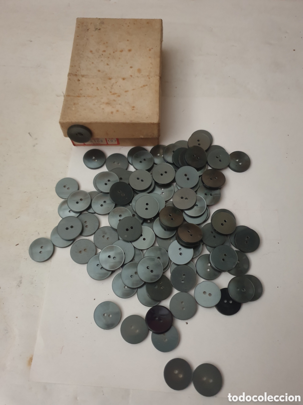 Antig&uuml;edades: BOTONES ( X UNID. 1&euro;) - Foto 3