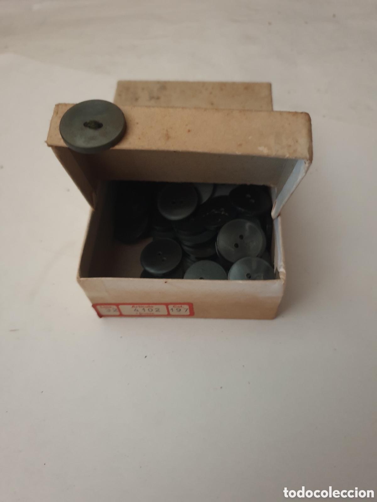 Antig&uuml;edades: BOTONES ( X UNID. 1&euro;) - Foto 4