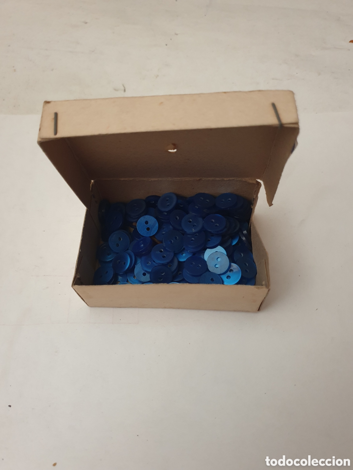Antig&uuml;edades: BOTONES AZULES (X UNID. 1 &euro;) - Foto 4
