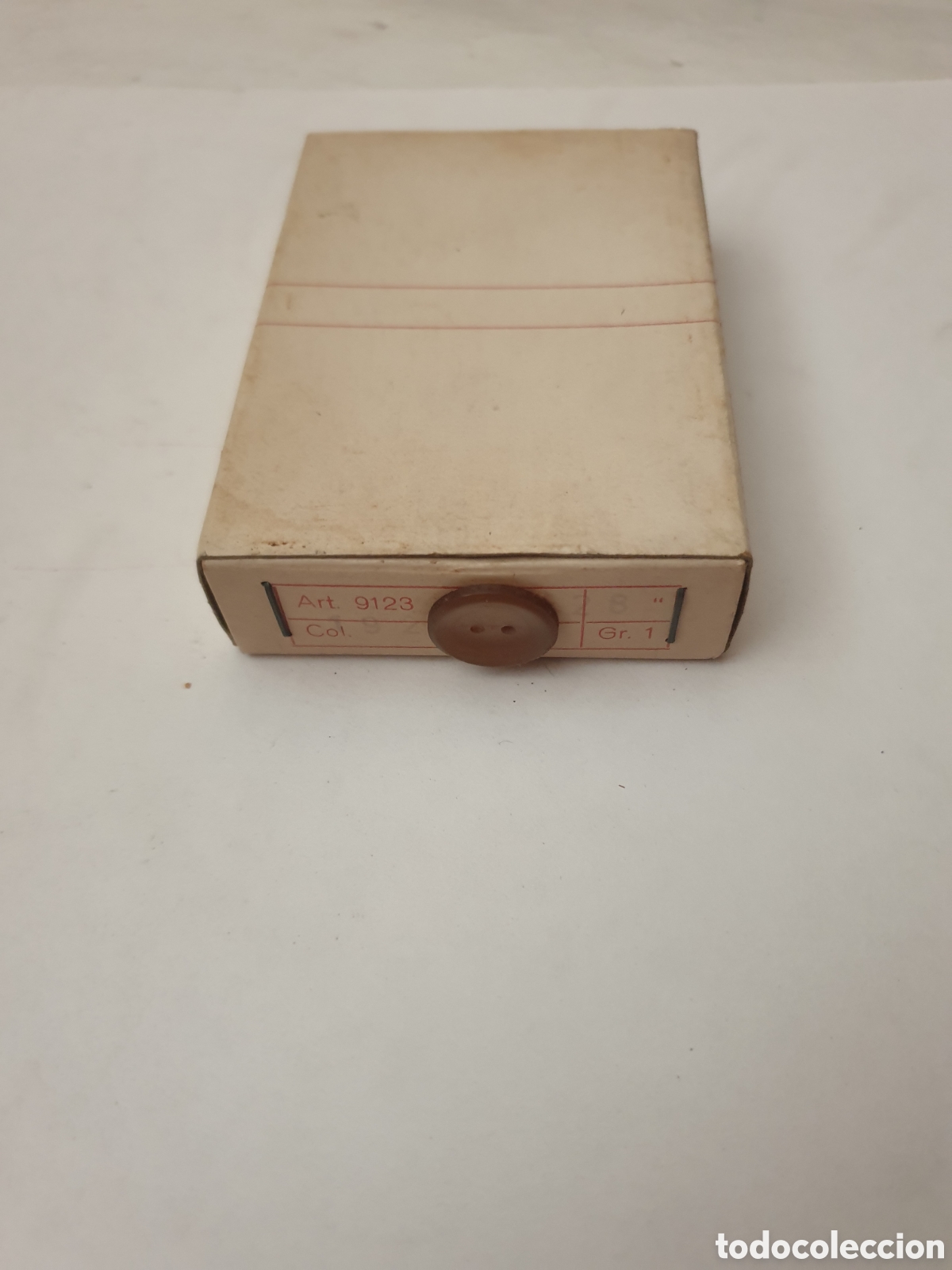 Antig&uuml;edades: BOTONES MARRONES (X UNID. 1&euro;) - Foto 4