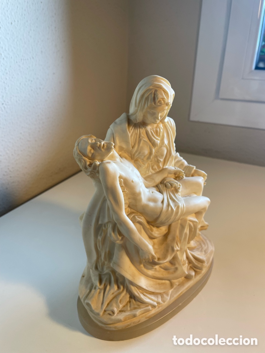 Antig&uuml;edades: Estatua r&eacute;plica de la Pi&egrave;ta. - Foto 2